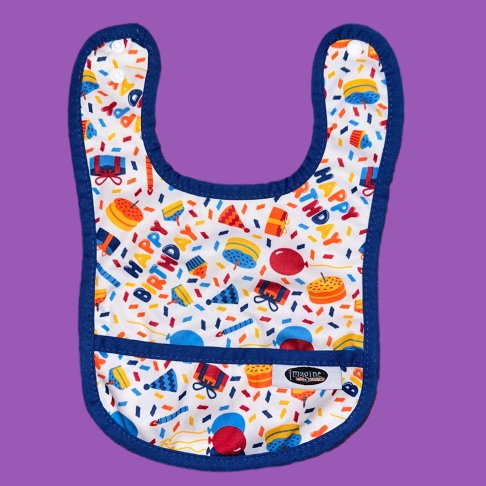 Adorable, festive, Baby Birthday Bib  🥳 🎂 🎉 !!!